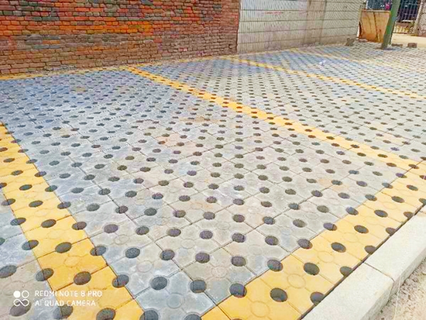 洛陽宜陽縣錦屏鎮(zhèn)馬堯村植草磚施工工程效果展示 洛陽宜陽縣錦屏鎮(zhèn)馬堯村植草磚施工工程效果展示